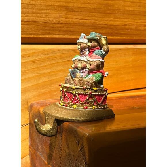 Vintage Metal Christmas Stocking Holder. Teddy Bears Singing Carols on drum. - Picture 2 of 6